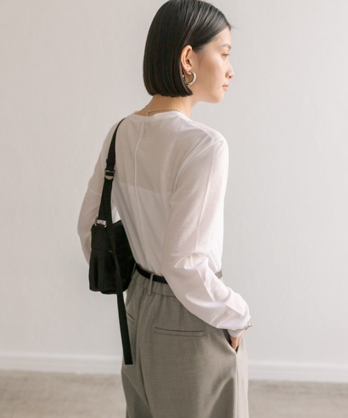 RIVE DROITE(リヴドロワ)の「セミシアーロンT(Tシャツ/カットソー・レディース・ベージュ/ブラック/ホワイト・FREE)」の9枚目の写真