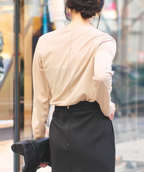 RIVE DROITE(リヴドロワ)の「セミシアーロンT(Tシャツ/カットソー・レディース・ベージュ/ブラック/ホワイト・FREE)」の18枚目の写真