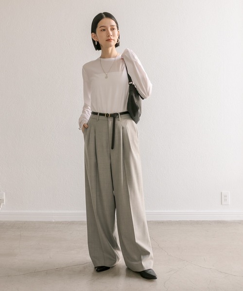 RIVE DROITE(リヴドロワ)の「セミシアーロンT(Tシャツ/カットソー・レディース・ベージュ/ブラック/ホワイト・FREE)」の4枚目の写真