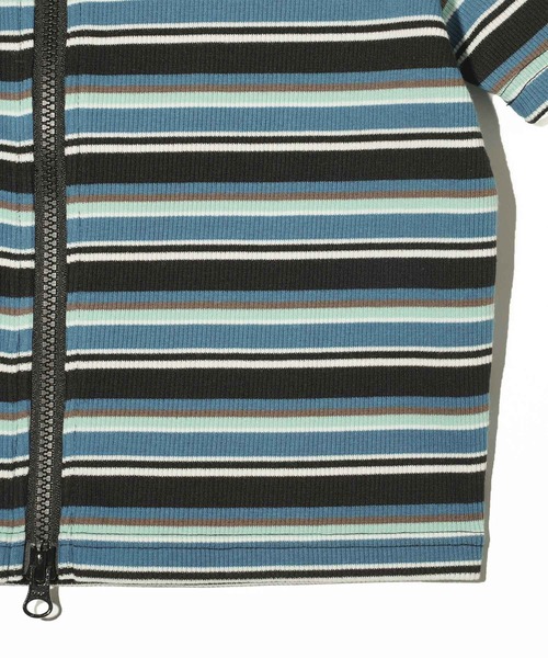 X-girl（エックスガール）の「STRIPED ZIP UP S/S TOP（シャツ