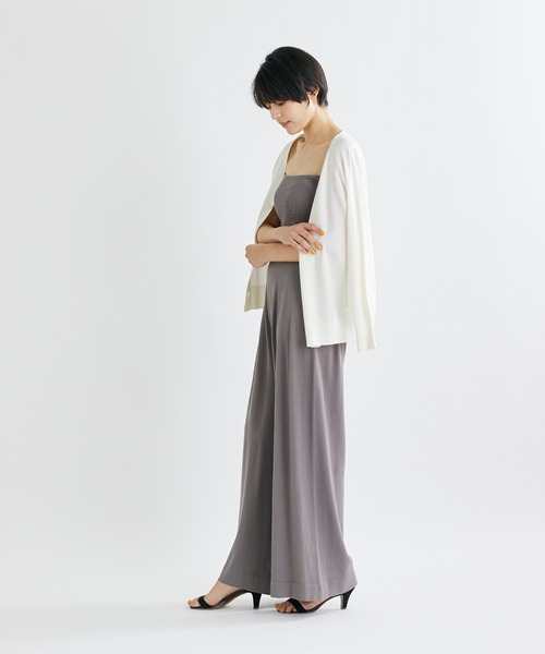 INED CLARO（イネドクラロ）の「【AIが導いた春ニット】ヴィスコースエステルニットカーディガン（カーディガン/ボレロ・レディース・サックスブルー/ブラウン/グレー/オフホワイト/ベージュ・フリー）」の9枚目の写真