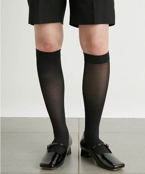 LILY BROWN（リリーブラウン）の「シアーレースハイソックス（ソックス/靴下・レディース・A/B/C/D・FREE）」の4枚目の写真