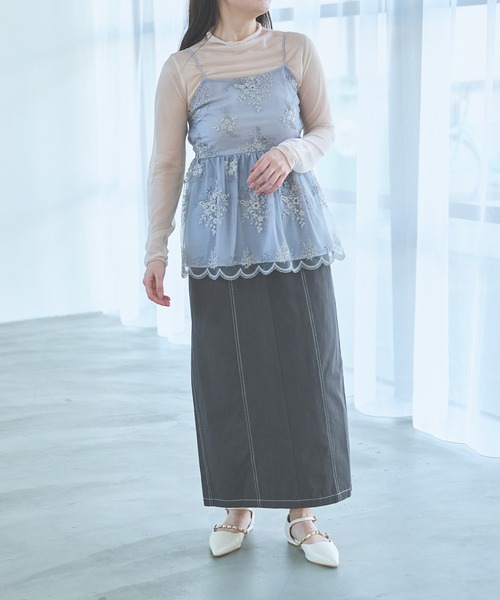 mysty woman(ミスティウーマン)の「フローラル刺繍チュニック 109769(その他トップス・レディース・モカ/ブルー系その他/アイボリー・FREE)」の7枚目の写真