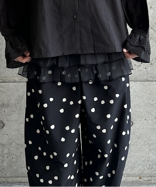 CALMIA(カルミア)の「チュールボリュームスカート/おとな(スカート・レディース・オフホワイト/ブラック・160cm)」の7枚目の写真