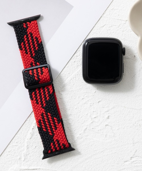 emonique(エモニーク)の「ナイロン編み WOVEN Apple Watch バンド スマートウォッチバンド【38/40/41/42/44/45/49mm対応】(デジタル腕時計・メンズ・ブルー/ピンク系その他/ライラック/ワインレッド/アイボリー/ブラック/アーミー/グレー/ブラック×ホワイト/ブラック×レッド/オレンジ系その他/グレー系その他/グレー×ホワイト/ピンク/レインボー・38/42)」の4枚目の写真