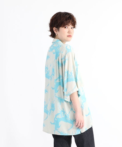 Manhattan Portage（マンハッタンポーテージ）の「S/S Aloha Shirt（シャツ/ブラウス・メンズ・ブラック/ベージュ・MEDIUM/LARGE/X-LARGE/SMALL）」の15枚目の写真