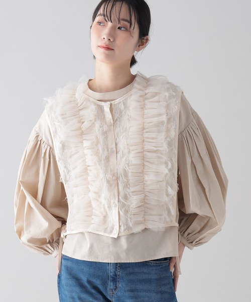 studio CLIP(スタディオクリップ)の「《natural by clip》フェザー×チュールジレ(ベスト・レディース・ブラック/アイボリー・FREE)」の7枚目の写真