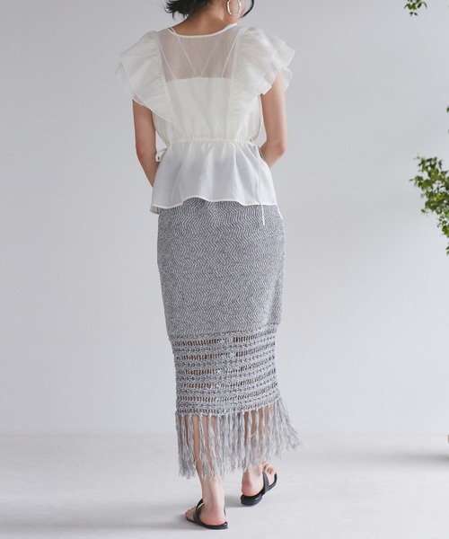 VIS（ビス）の「【WEB限定】【前後2WAY】袖フリルVネックブラウス【洗える】（シャツ/ブラウス・レディース・ネイビー/オフホワイト/ライトグリーン・FREE）」の8枚目の写真