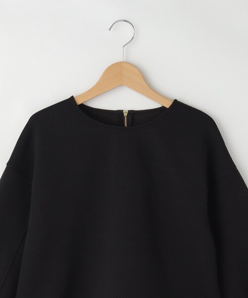 &Bridge(アンドブリッジ)の「artemarvel ボリュームスリーブカットソー(Tシャツ/カットソー・レディース・ブラック/ホワイト系/チャコールグレー・02)」の6枚目の写真