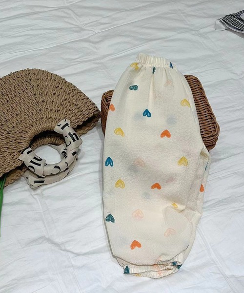 aimoha（アイモハ）の「【aimoha-KIDS-】シワシワ感　モチーフパンツ（その他パンツ・キッズ・ブラック×ホワイト/ホワイト/オフホワイト・130/120/110/100/90/80/140）」の2枚目の写真