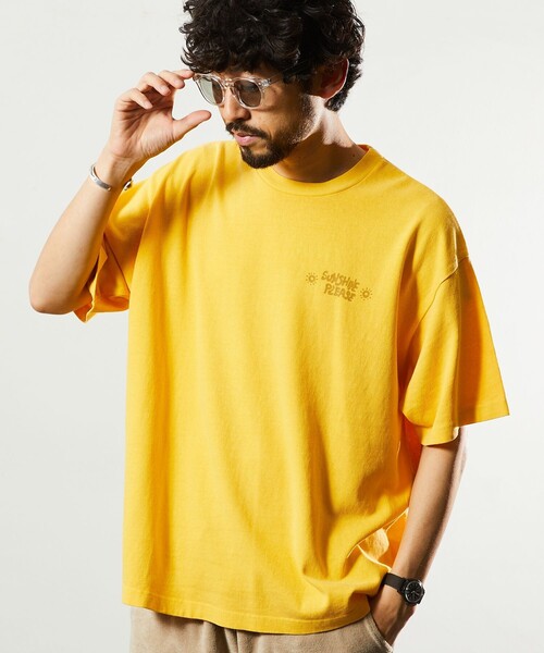 Jonas Claesson（ジョナスクレアッソン）の「JONAS CLAESSON/ジョナスクレアッソン Insideout Hello Sunshine Tee/インサイドアウト ハローサンシャインTシャツ/リバーシブル/リラックスフィット（Tシャツ/カットソー・メンズ・マスタード/ターコイズブルー/オフホワイト/チャコールグレー・MEDIUM/LARGE）」の12枚目の写真