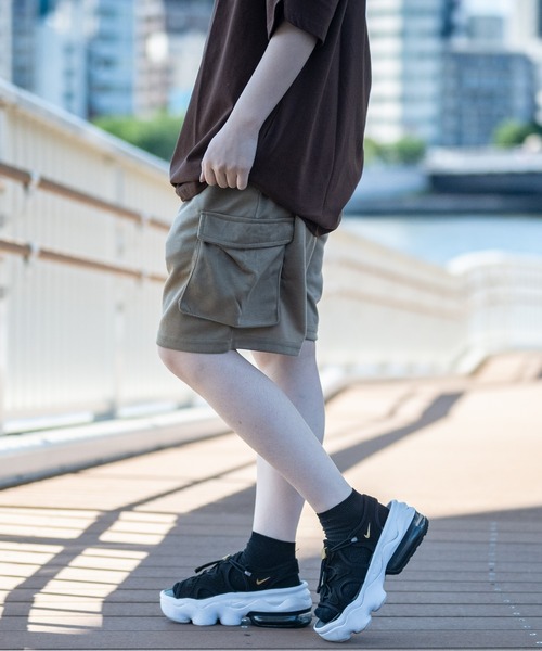 JOHN'S CLOSET（ジョンズクローゼット）の「【40I】ダンボールニット ワイドカーゴショーツ（カーゴパンツ・メンズ・ブラック/グレイッシュベージュ/チャコールグレー/杢グレー/ベージュ/その他1・MEDIUM/LARGE/X-LARGE）」の15枚目の写真