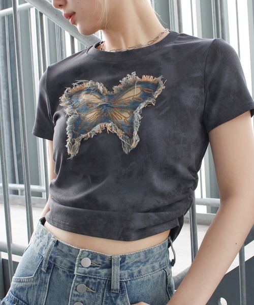 SpRay（スプレイ）の「バタフライ半袖ちびTシャツ（Tシャツ/カットソー・レディース・ブラウン/チャコールグレー/アイボリー・FREE）」の4枚目の写真