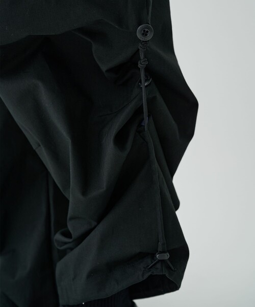POLIQUANT(ポリクアント)の「【POLIQUANT/ポリクアント】THE CHANGING LENGTH FATIGUE PANTS(カーゴパンツ・メンズ・オリーブ/ブラック・1/3)」の6枚目の写真