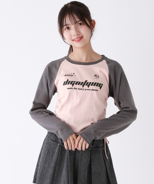 repipi armario（レピピ アルマリオ）の「GAMEラグランTシャツ（Tシャツ/カットソー・キッズ・ピンク/ホワイト/サックスブルー/ブラック・LARGE/MEDIUM/SMALL）」の4枚目の写真