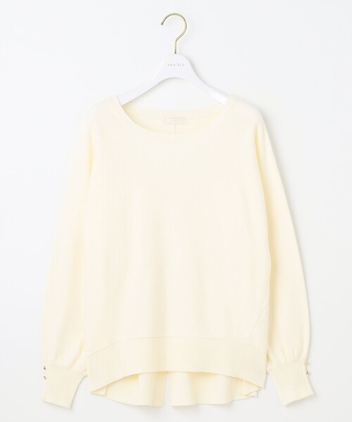 ANY SIS（エニィスィス）の「【CICA加工・選べる9色展開】クルーネックバックスリット ニット（ニット/セーター・レディース・アイボリー系/レッド系/ブラック系/イエロー系/ブルー系/ピンク系/グリーン系/ライラック系/オレンジ系・4）」の2枚目の写真