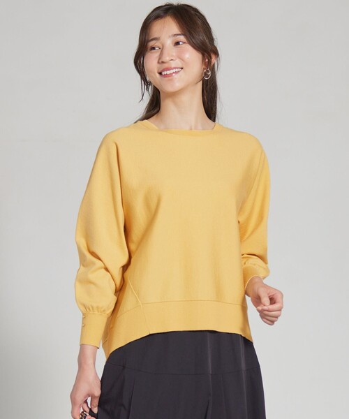 ANY SIS（エニィスィス）の「【CICA加工・選べる9色展開】クルーネックバックスリット ニット（ニット/セーター・レディース・アイボリー系/レッド系/ブラック系/イエロー系/ブルー系/ピンク系/グリーン系/ライラック系/オレンジ系・4）」の6枚目の写真