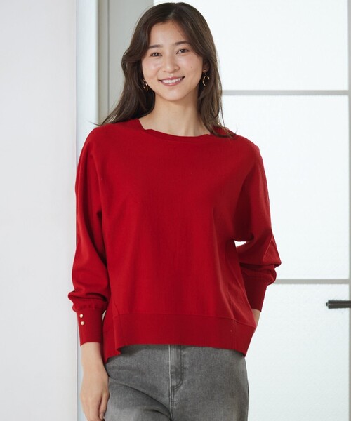 ANY SIS（エニィスィス）の「【CICA加工・選べる9色展開】クルーネックバックスリット ニット（ニット/セーター・レディース・アイボリー系/レッド系/ブラック系/イエロー系/ブルー系/ピンク系/グリーン系/ライラック系/オレンジ系・4）」の8枚目の写真