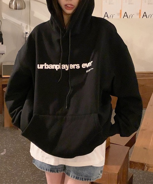 MEMECLE（メメクル）の「【 MEMECLE / メメクル 】ロゴプリント スウェット パーカー（パーカー・レディース・オートミール/ネイビー/ブラック/ホワイト・M/L）」の3枚目の写真