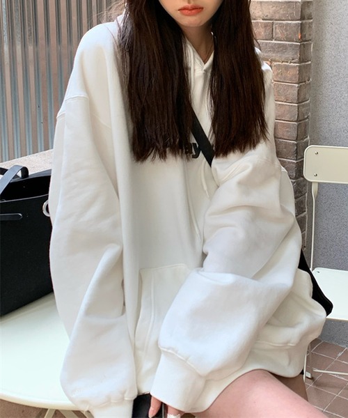 MEMECLE（メメクル）の「【 MEMECLE / メメクル 】ロゴプリント スウェット パーカー（パーカー・レディース・オートミール/ネイビー/ブラック/ホワイト・M/L）」の5枚目の写真