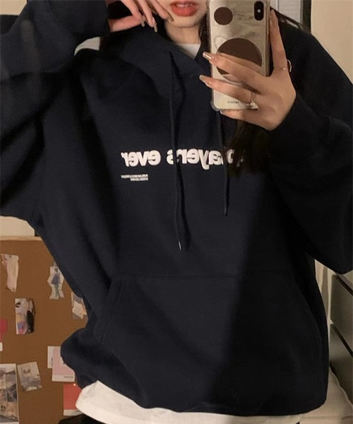 MEMECLE（メメクル）の「【 MEMECLE / メメクル 】ロゴプリント スウェット パーカー（パーカー・レディース・オートミール/ネイビー/ブラック/ホワイト・M/L）」の8枚目の写真