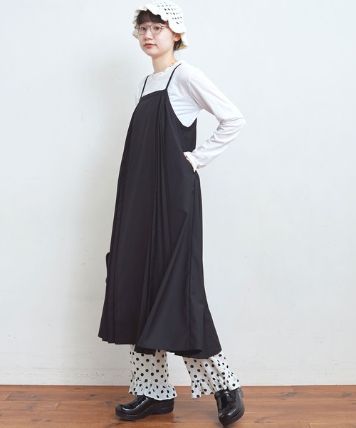 fig Ｌondon（フィグロンドン）の「chic　umbrella cami（ワンピース・レディース・ブラック・FREE）」の4枚目の写真