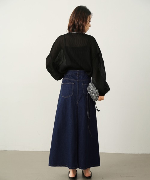 Doux Belle(ドゥーベル)の「Aラインデニムロングスカート(スカート・レディース・ブルー/ワンウォッシュ/ネイビー・SMALL/MEDIUM/LARGE/X-LARGE)」の20枚目の写真