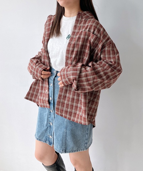 AS KNOW AS plus（アズノゥアズプラス）の「◇バックアートサガラロゴ刺繍 オーバーサイズシャツ（シャツ/ブラウス・レディース・ブラウン系/レッド系/ベージュ系・FREE）」の6枚目の写真