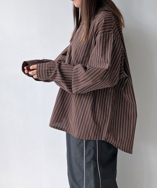 AS KNOW AS plus（アズノゥアズプラス）の「◇バックアートサガラロゴ刺繍 オーバーサイズシャツ（シャツ/ブラウス・レディース・ブラウン系/レッド系/ベージュ系・FREE）」の22枚目の写真