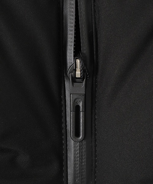 DESCENTE ALLTERRAIN（デサント　オルテライン）の「DESCENTE ALLTERRAIN / デサントオルテライン (水沢ダウン)：MIZUSAWA DOWN JACKET “MOUNTAINEER“：DAMYGK30U[NOA]（ダウンジャケット/コート・メンズ・ブラック/ネイビー・L/M/S/XO/O/XXO）」の7枚目の写真