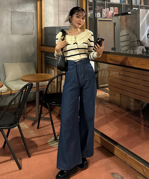 efill(エフィル)の「フリル襟の ボーダー ニット カーディガン(ニット/セーター・レディース・ホワイト・FREE)」の10枚目の写真