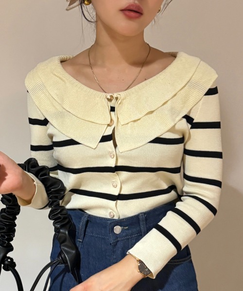 efill(エフィル)の「フリル襟の ボーダー ニット カーディガン(ニット/セーター・レディース・ホワイト・FREE)」の7枚目の写真