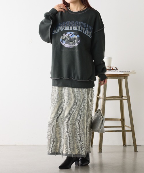 continuer de NICE CLAUP(コンティニューデナイスクラップ)の「マウンテンプリントスウェット(スウェット・レディース・ブラウン/オートミール/スミクロ・FREE)」の11枚目の写真