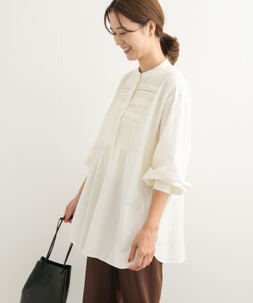 URBAN RESEARCH DOORS（アーバンリサーチドアーズ）の「ピンタックチュニックシャツ（シャツ/ブラウス・レディース・オフホワイト/ベージュ系その他/ブラック・MEDIUM）」の6枚目の写真