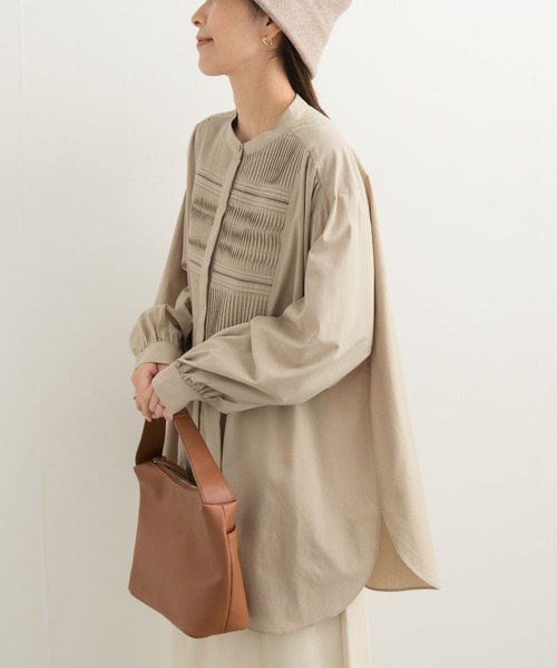 URBAN RESEARCH DOORS（アーバンリサーチドアーズ）の「ピンタックチュニックシャツ（シャツ/ブラウス・レディース・オフホワイト/ベージュ系その他/ブラック・MEDIUM）」の21枚目の写真