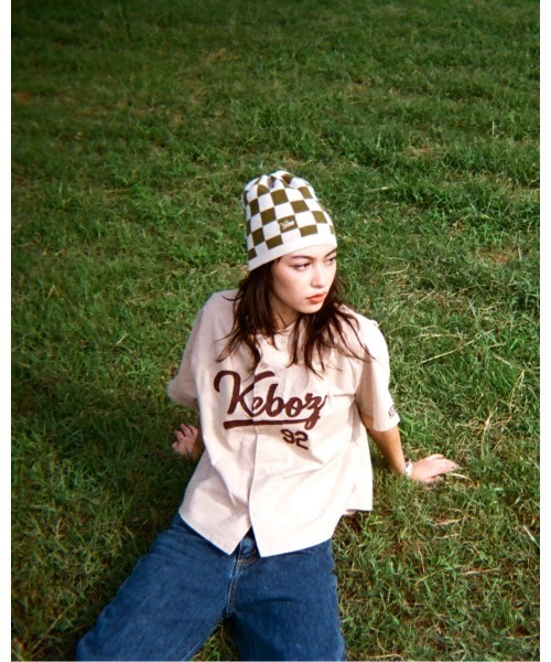 KEBOZ(ケボズ)の「CHECKERBOARD BEANIE(ニットキャップ/ビーニー・レディース・クリーム/ピンク・FREE)」の2枚目の写真
