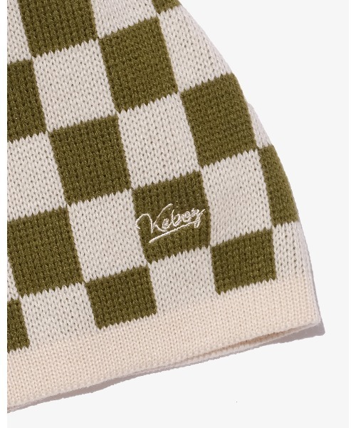 KEBOZ(ケボズ)の「CHECKERBOARD BEANIE(ニットキャップ/ビーニー・レディース・クリーム/ピンク・FREE)」の4枚目の写真