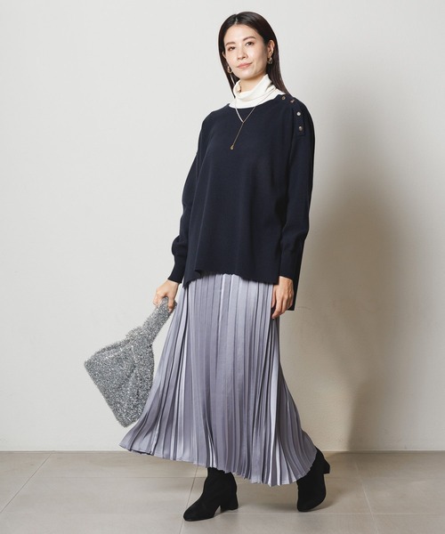 Elura（エルーラ）の「濃密なめらか肩ボタンプルオーバー／134029（ニット/セーター・レディース・ネイビー/グリーン/ダークネイビー/ブラック系その他・FREE）」の11枚目の写真