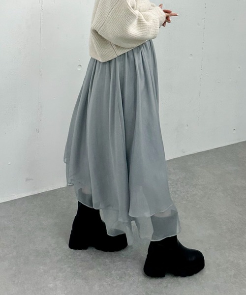 archives（アルシーヴ）の「箔シフォンイレヘムティアードスカート（スカート・レディース・グレー/アイボリー/ブラック/モカ・MEDIUM）」の7枚目の写真