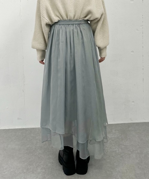 archives（アルシーヴ）の「箔シフォンイレヘムティアードスカート（スカート・レディース・グレー/アイボリー/ブラック/モカ・MEDIUM）」の21枚目の写真