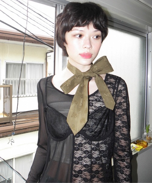 musubore(ムスボレ)の「2way half lace tops / ハーフレーストップス(Tシャツ/カットソー・レディース・ブラック/グリーン/ネイビー・FREE)」の18枚目の写真
