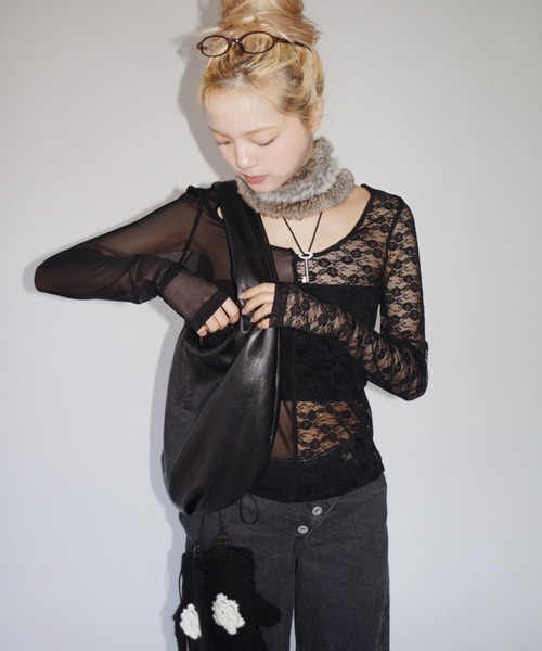 musubore(ムスボレ)の「2way half lace tops / ハーフレーストップス(Tシャツ/カットソー・レディース・ブラック/グリーン/ネイビー・FREE)」の19枚目の写真