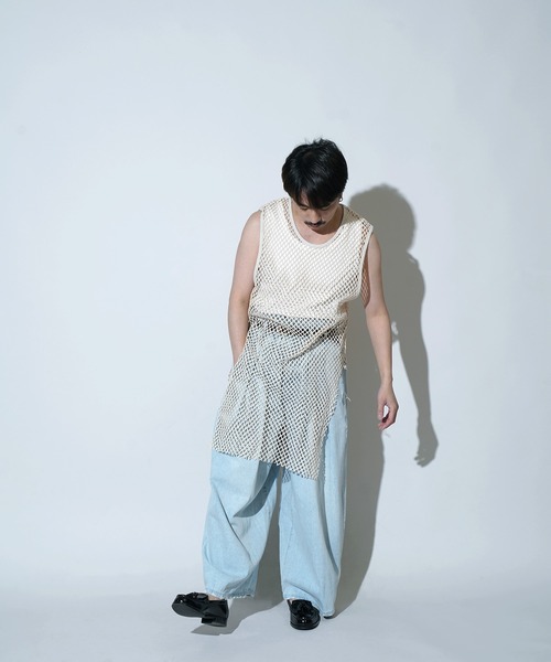 Aphlotus（アプロタス）の「ノースリーブカットオフレイヤードインナーT【無地＆メッシュ】（Tシャツ/カットソー・メンズ・ブラック系2/アイボリー系2/アイボリー系1/ブラック系1・LARGE/MEDIUM/SMALL）」の15枚目の写真