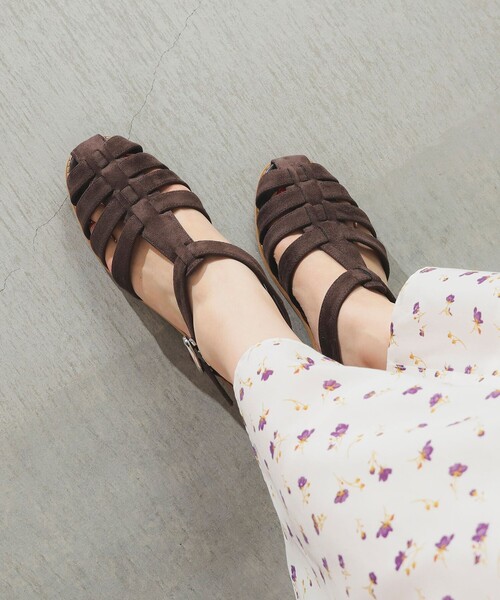 BEAMS HEART（ビームスハート）の「【4色展開】レザー調 グルカサンダル（22.5～24.5cm）（サンダル・レディース・ブラウン/シルバー/オフホワイト/ブラック・MEDIUM/SMALL/LARGE）」の4枚目の写真