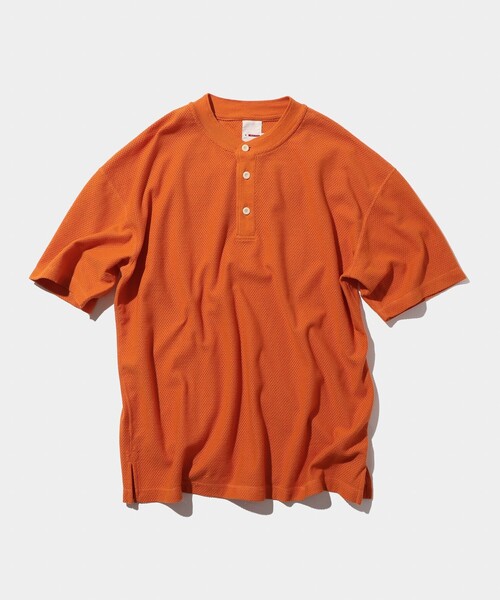 BEAMS PLUS(ビームスプラス)の「【別注】dip / Mesh Henley Neck T-shirt(Tシャツ/カットソー・メンズ・オリーブ/グレー/オレンジ・L/M/S/XL)」の10枚目の写真