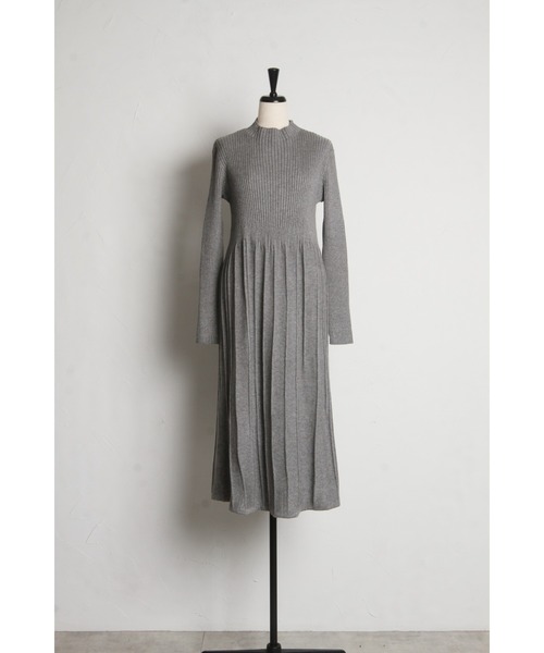 ウエスト切替ニットワンピース（ワンピース）｜&. NOSTALGIA（アンドドットノスタルジア）