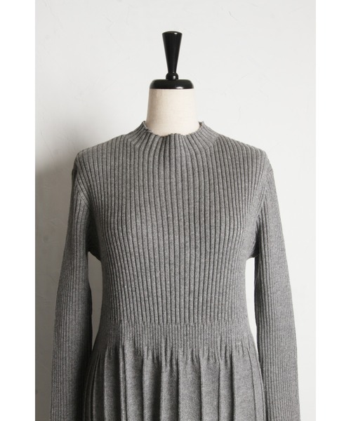 ウエスト切替ニットワンピース（ワンピース）｜&. NOSTALGIA（アンドドットノスタルジア）