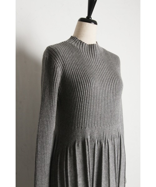 ウエスト切替ニットワンピース（ワンピース）｜&. NOSTALGIA（アンドドットノスタルジア）