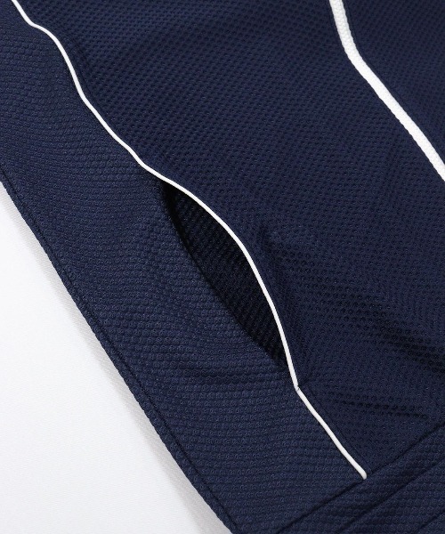 Picone CLUB（ピッコーネクラブ）の「【メンズ】UVパイピングブルゾン（ブルゾン・メンズ・ホワイト/ネイビー・LL/L/M）」の8枚目の写真