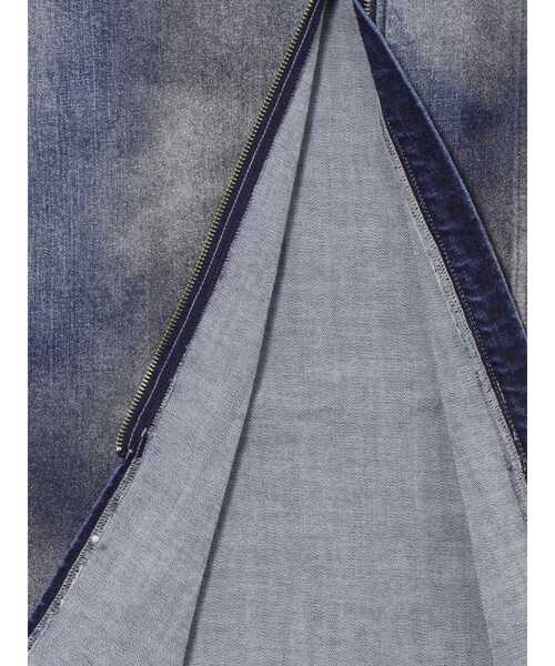 CALNAMUR（カルナムール）の「GLITTER DENIM ZIP TIGHT SKIRT/グリッターデニムジップタイトスカート（スカート・レディース・ライトブルー/インディゴブルー・SMALL/MEDIUM）」の15枚目の写真